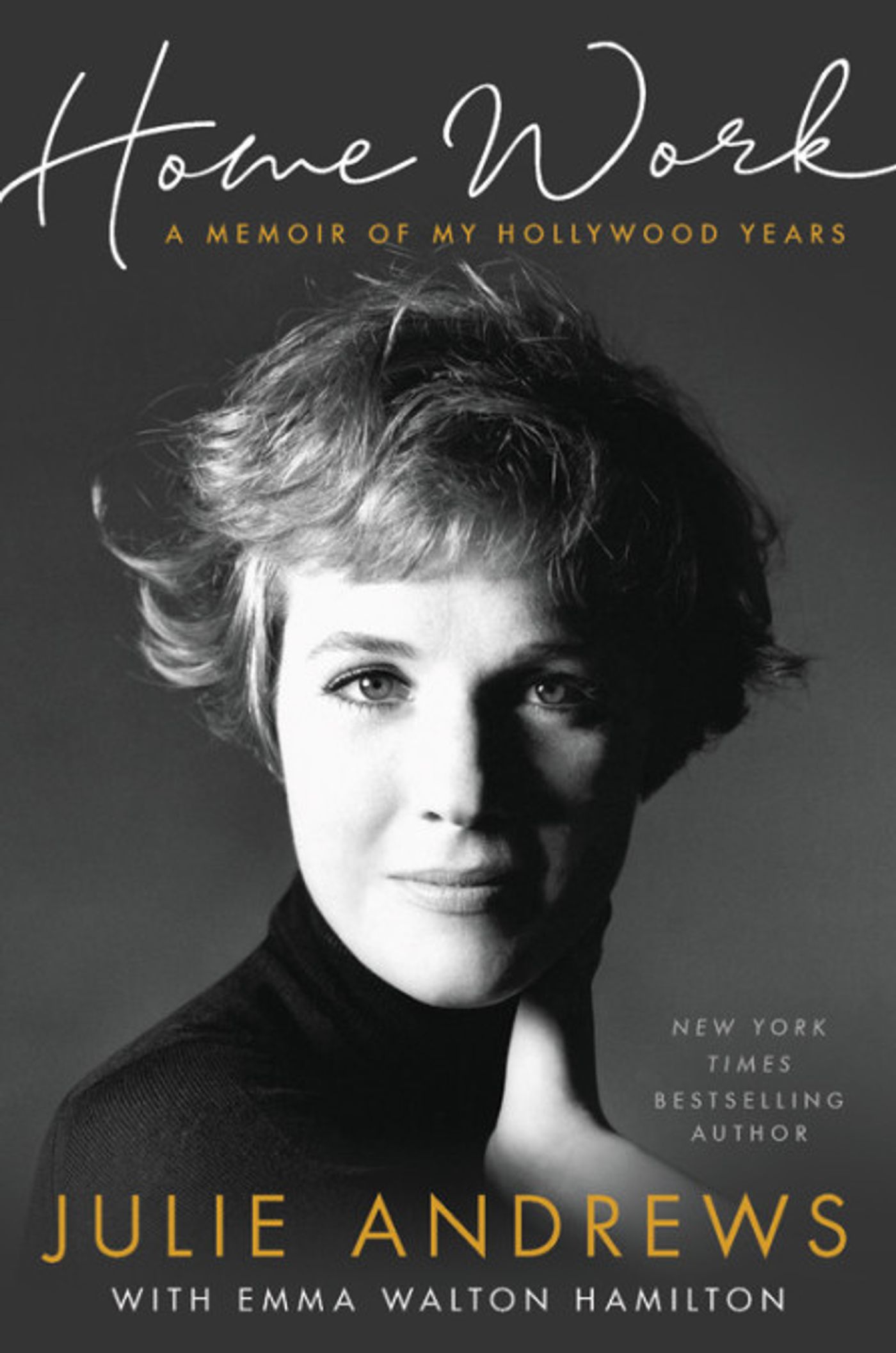 Julie Andrews Announces New Memoir 'Home Work'  Image