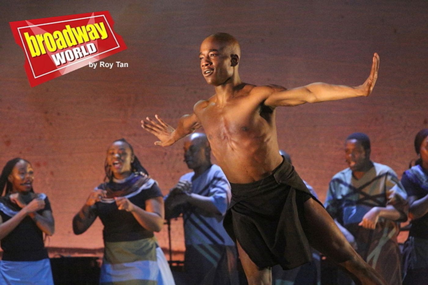 Photo Flash: Music And Dance Sensation INALA Makes West End Debut  Image