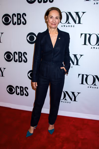 Laurie Metcalf Photo