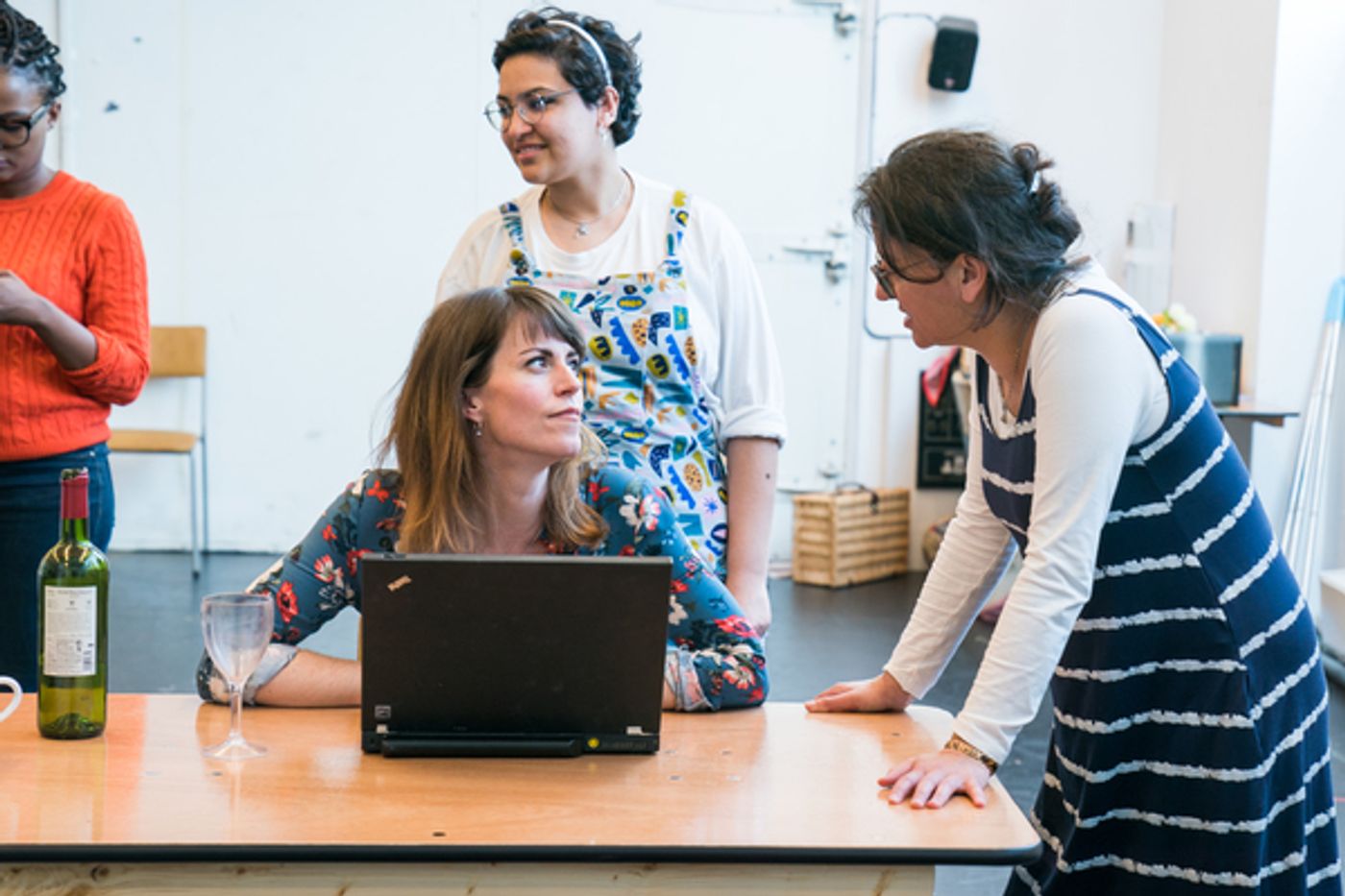 Photo Flash: Inside Rehearsal For DIDO at the Unicorn  Image