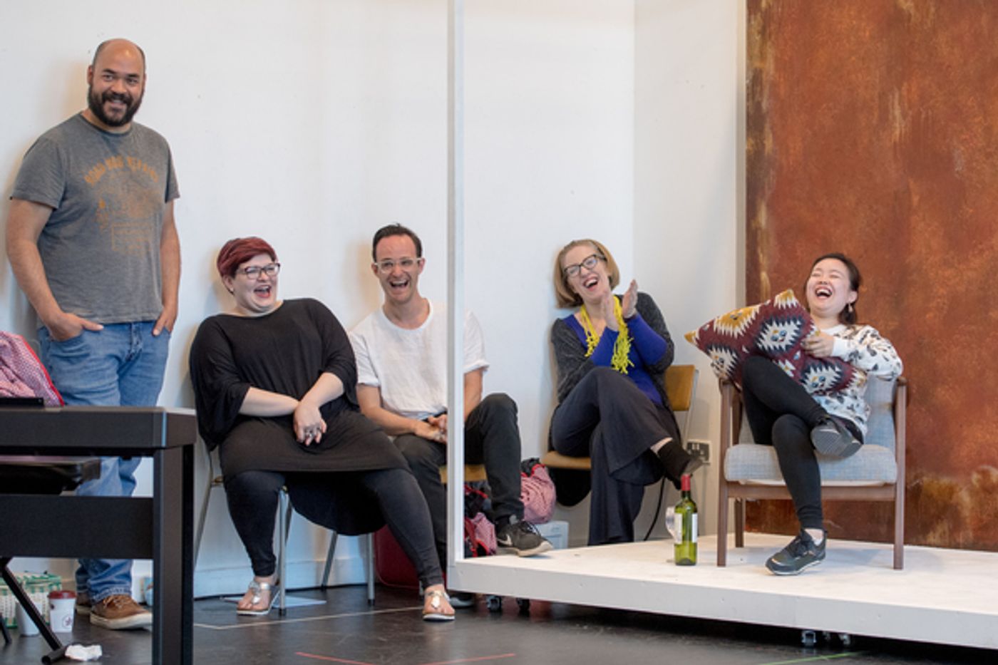 Photo Flash: Inside Rehearsal For DIDO at the Unicorn  Image