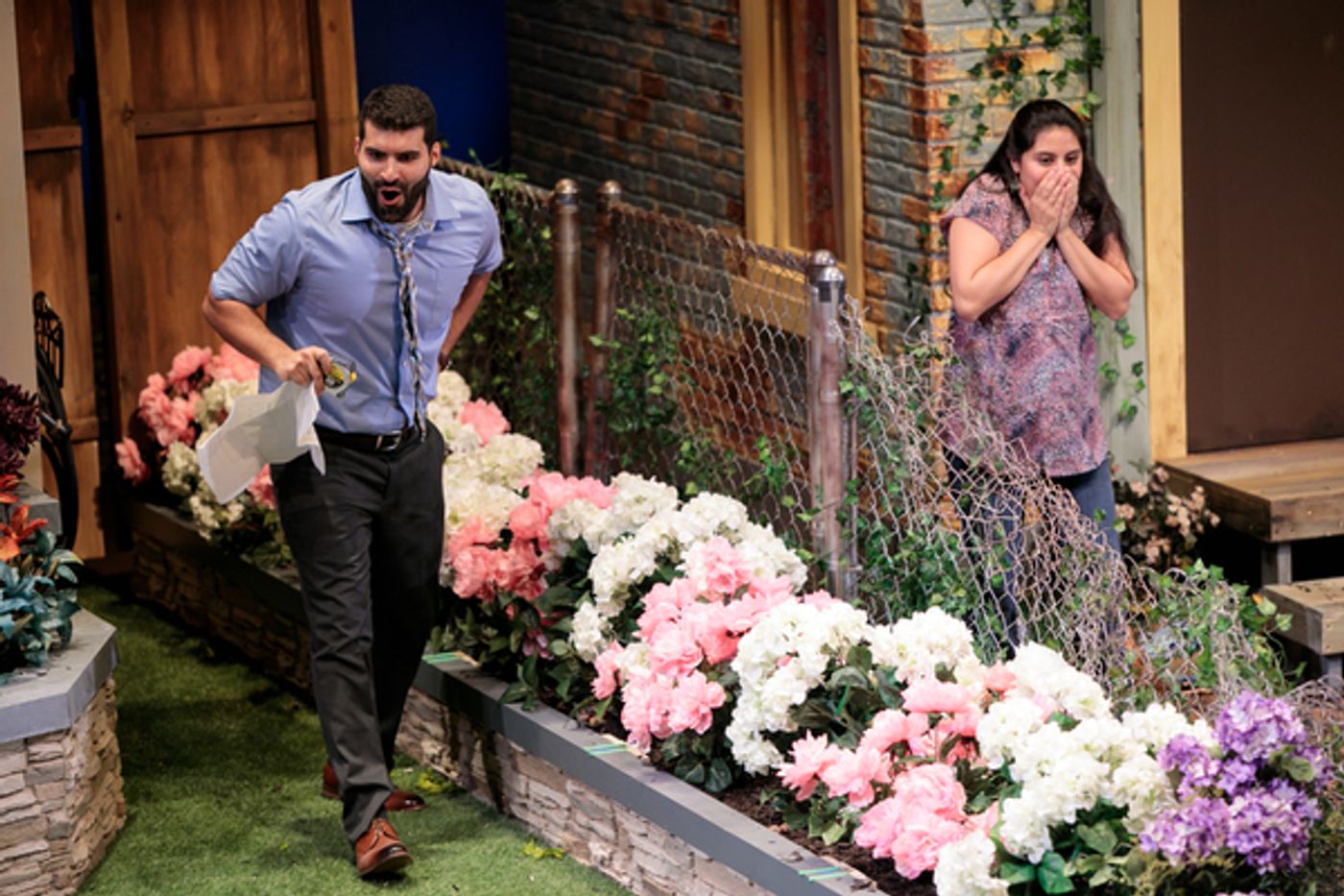 Photo Flash: First Look at Aurora Theatre's NATIVE GARDENS Photo Flash: First Look at Aurora Theatre's NATIVE GARDENS Image