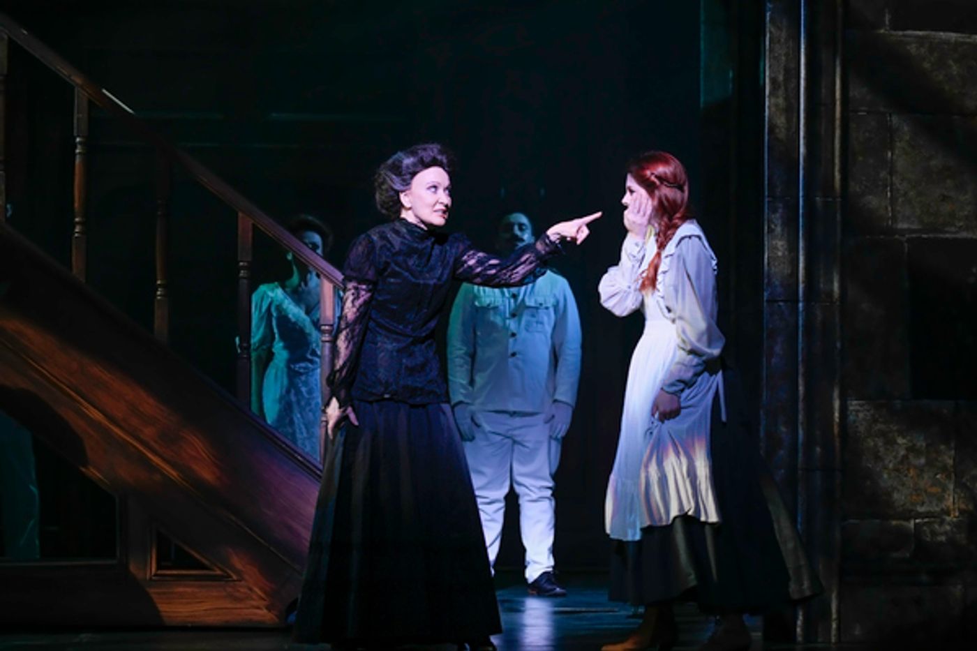 Photo Flash: First Look at 3-D Theatricals' THE SECRET GARDEN at the Cerritos Center for the Performing Arts  Image