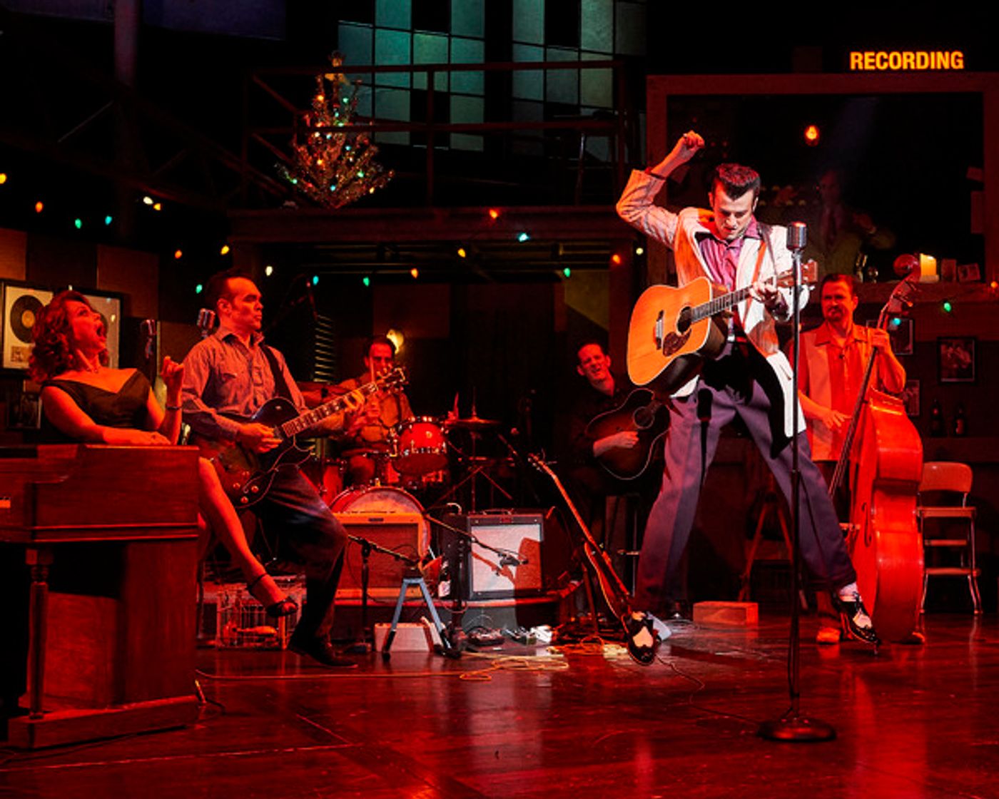 Photo Flash: First Look at Great Lake Theater's MILLION DOLLAR QUARTET  Image