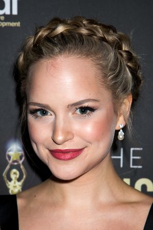 Stephanie Styles @ BroadwayWorld Stephanie Styles Photo