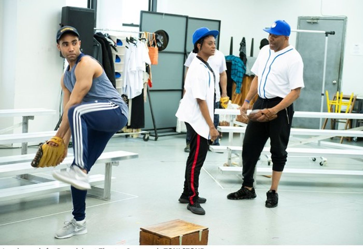 Photo Flash: In Rehearsal With Roundabout's TONI STONE  Image