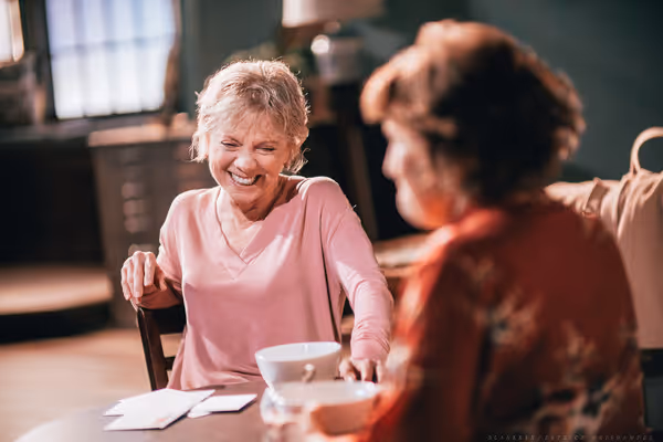  Gretchen Corbett and Sharonlee McLean Photo