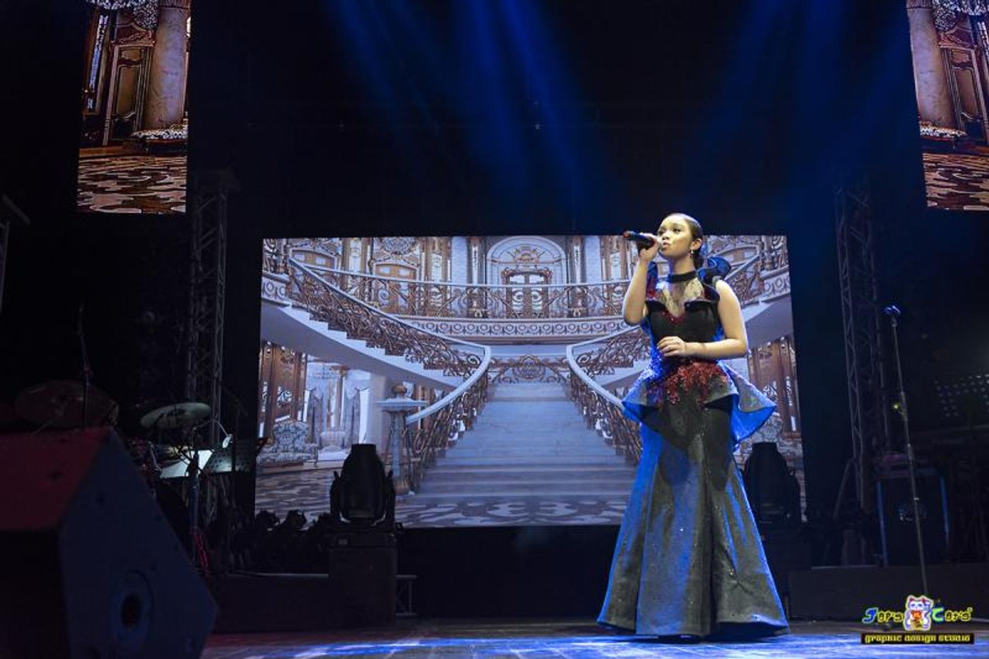 Photos: MISS SAIGON UK Stars Reunite in Gerald Santos' Homecoming Concert  Image