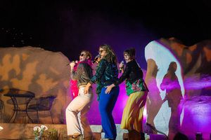 Julie Trammel Key, Betsy Padamonsky, Melissa Hall @ BroadwayWorld Julie Trammel Key, Betsy Padamonsky, Melissa Hall Photo