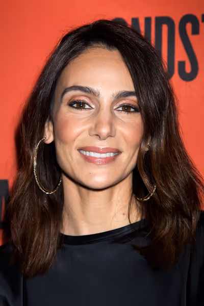 Annie Parisse Photo