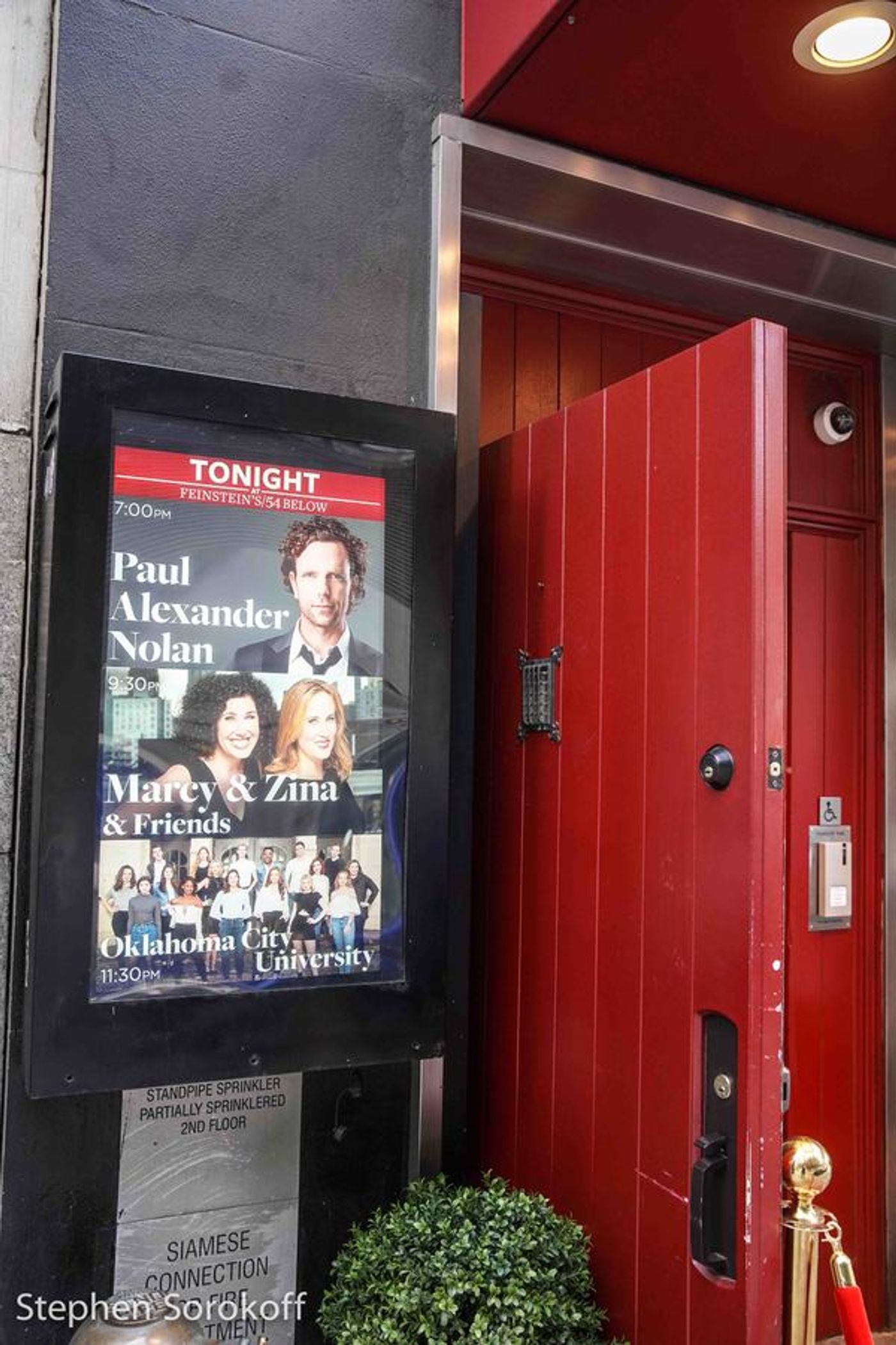 Photo Coverage: Paul Alexander Nolan Makes Cabaret Debut at Feinstein's/54 Below  Image