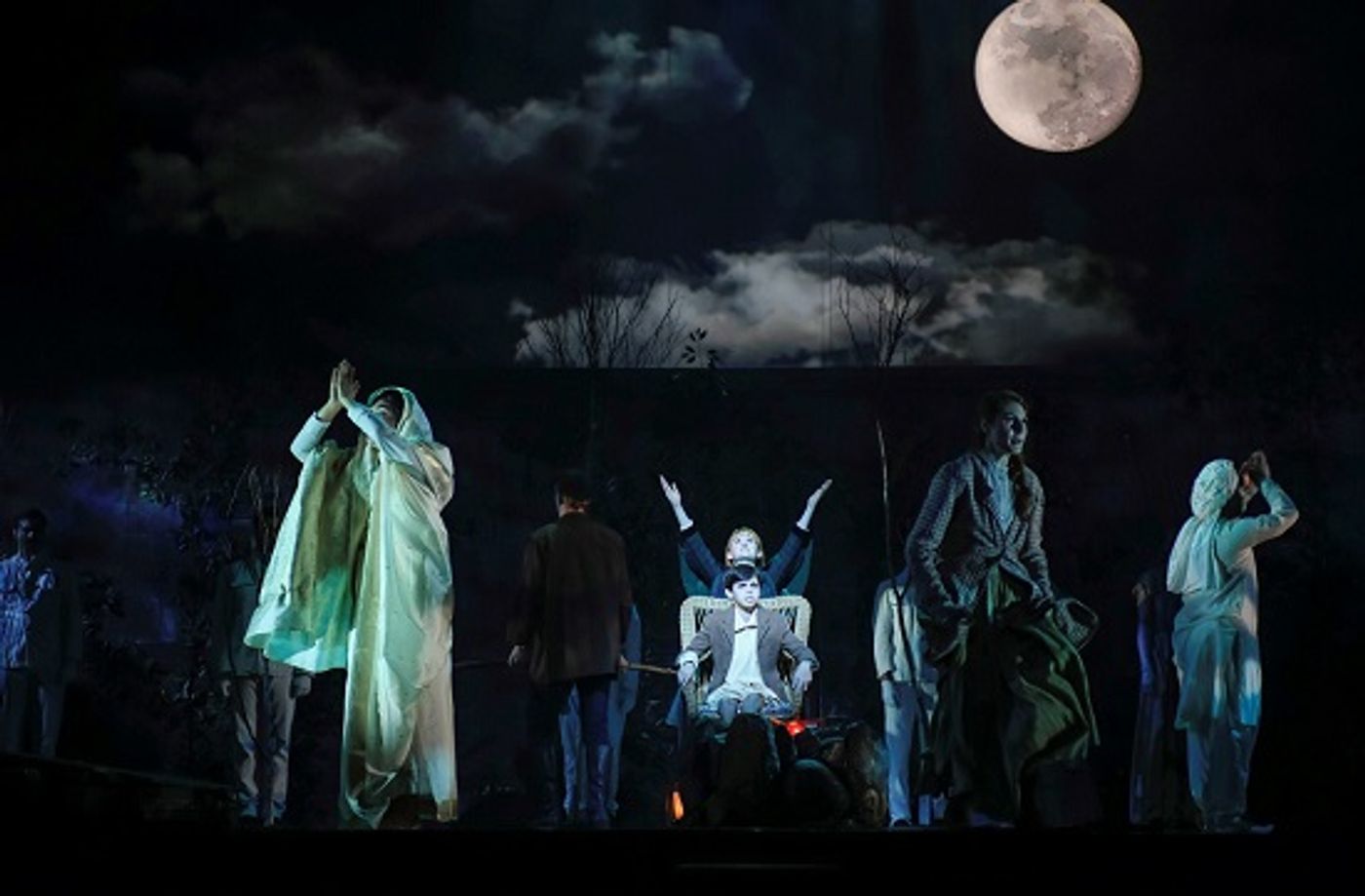 Review: Two Stars and a Scintillating Score Make This SECRET GARDEN Glow  Image