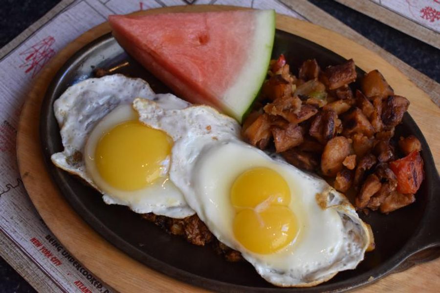 Review: Rise and Shine with VIRGIL'S REAL BBQ in Times Square Image