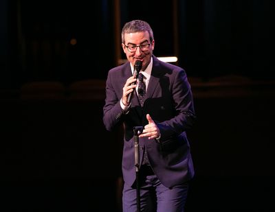 John Oliver Photo
