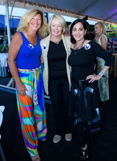 Evelyn Higgins, Cathy Merson, Roberta Golub Photo