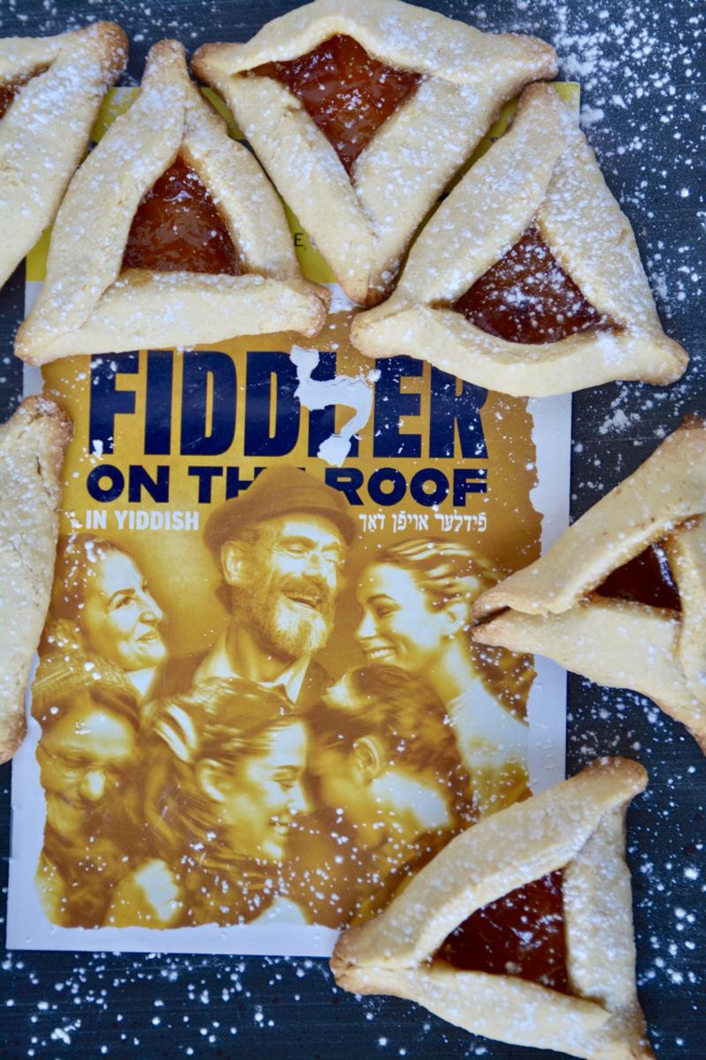 Backstage Bite with Katie Lynch: Yiddish FIDDLER Stars Celebrate the Tradition of Baking!  Image