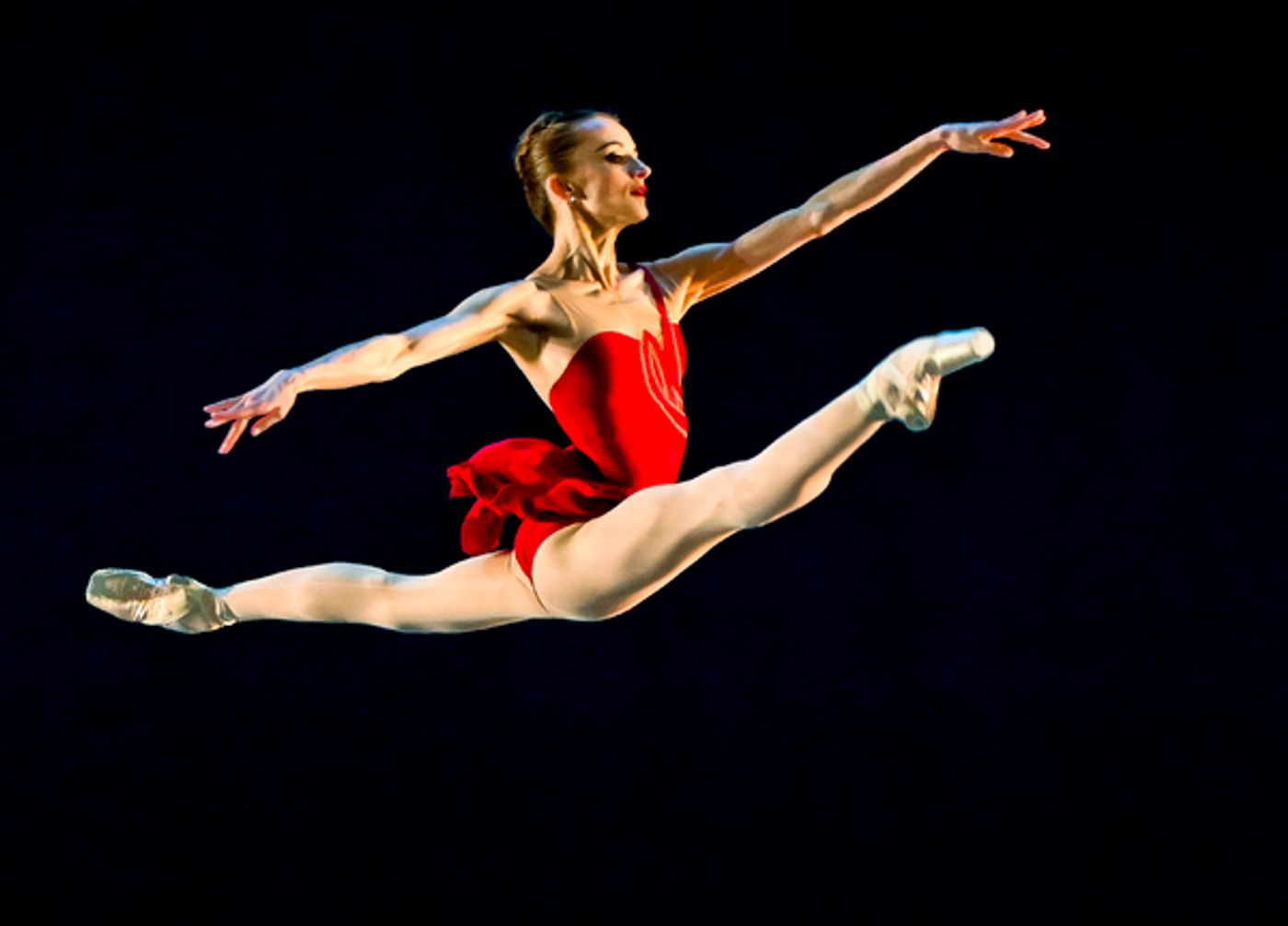 Review: WHEELDON, ELO AND ROBBINS DANCE TRIO at Academy Of Music  Image