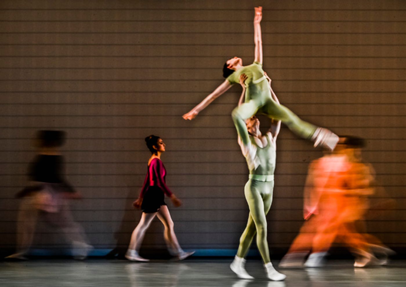 Review: WHEELDON, ELO AND ROBBINS DANCE TRIO at Academy Of Music  Image
