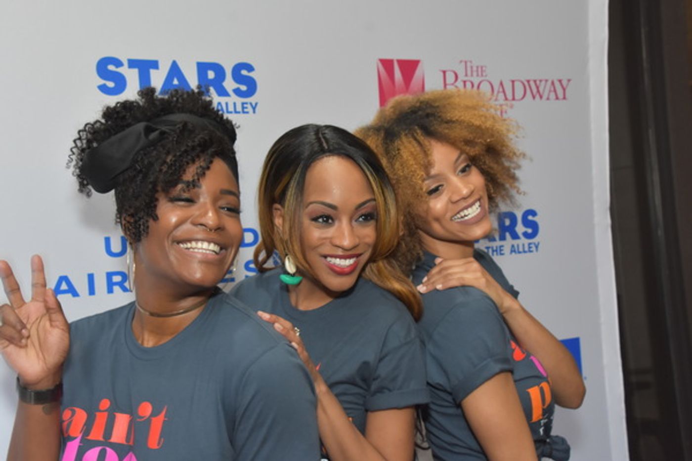 Photo Coverage: On the Red Carpet at STARS IN THE ALLEY  Image