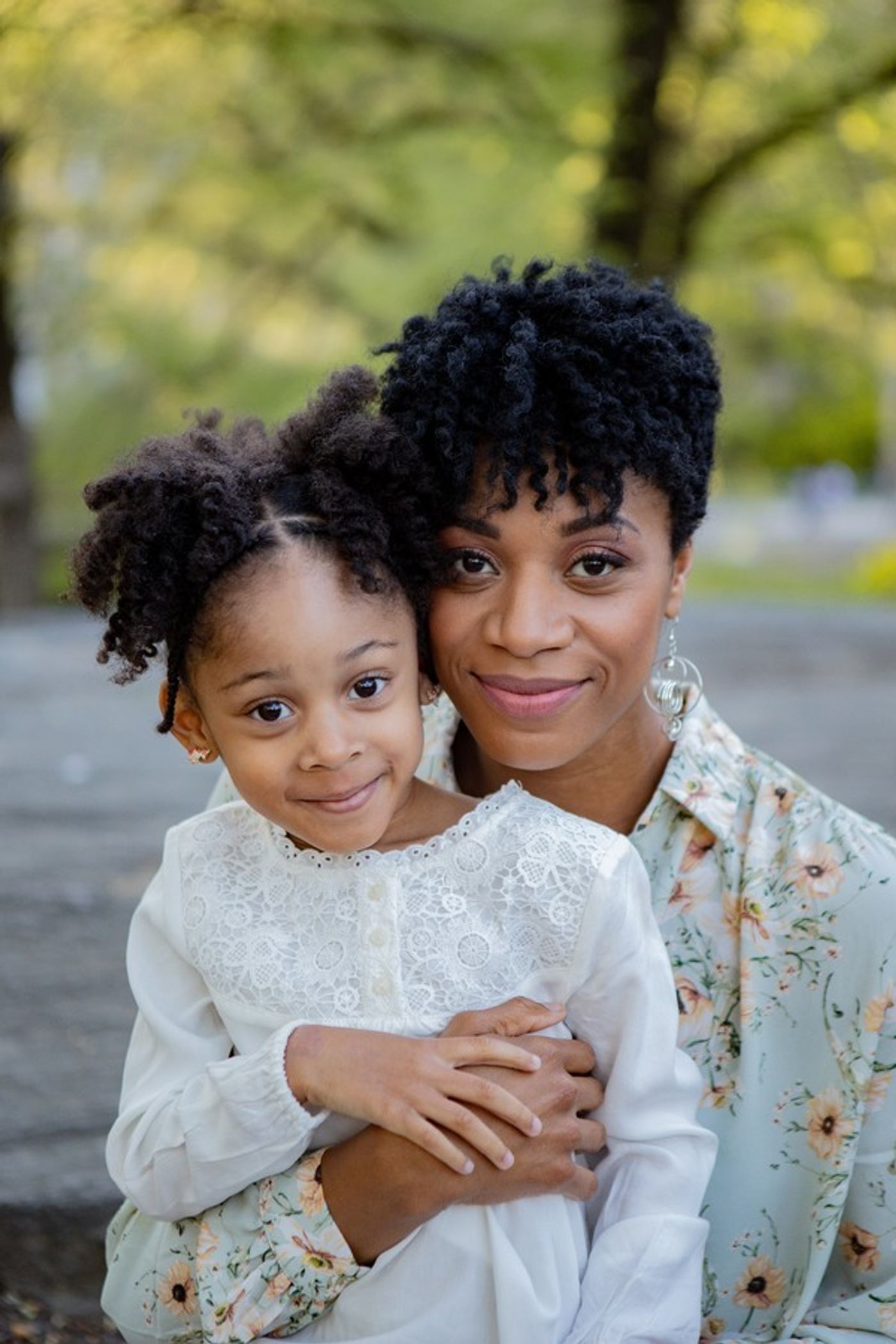 BWW Exclusive: Celebrate Mother's Day with Some Broadway Mamas!  Image