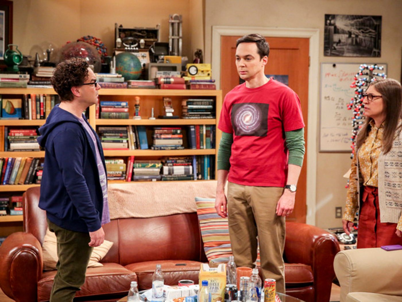 Photo Flash: Get a First Look at the Series Finale of THE BIG BANG THEORY  Image