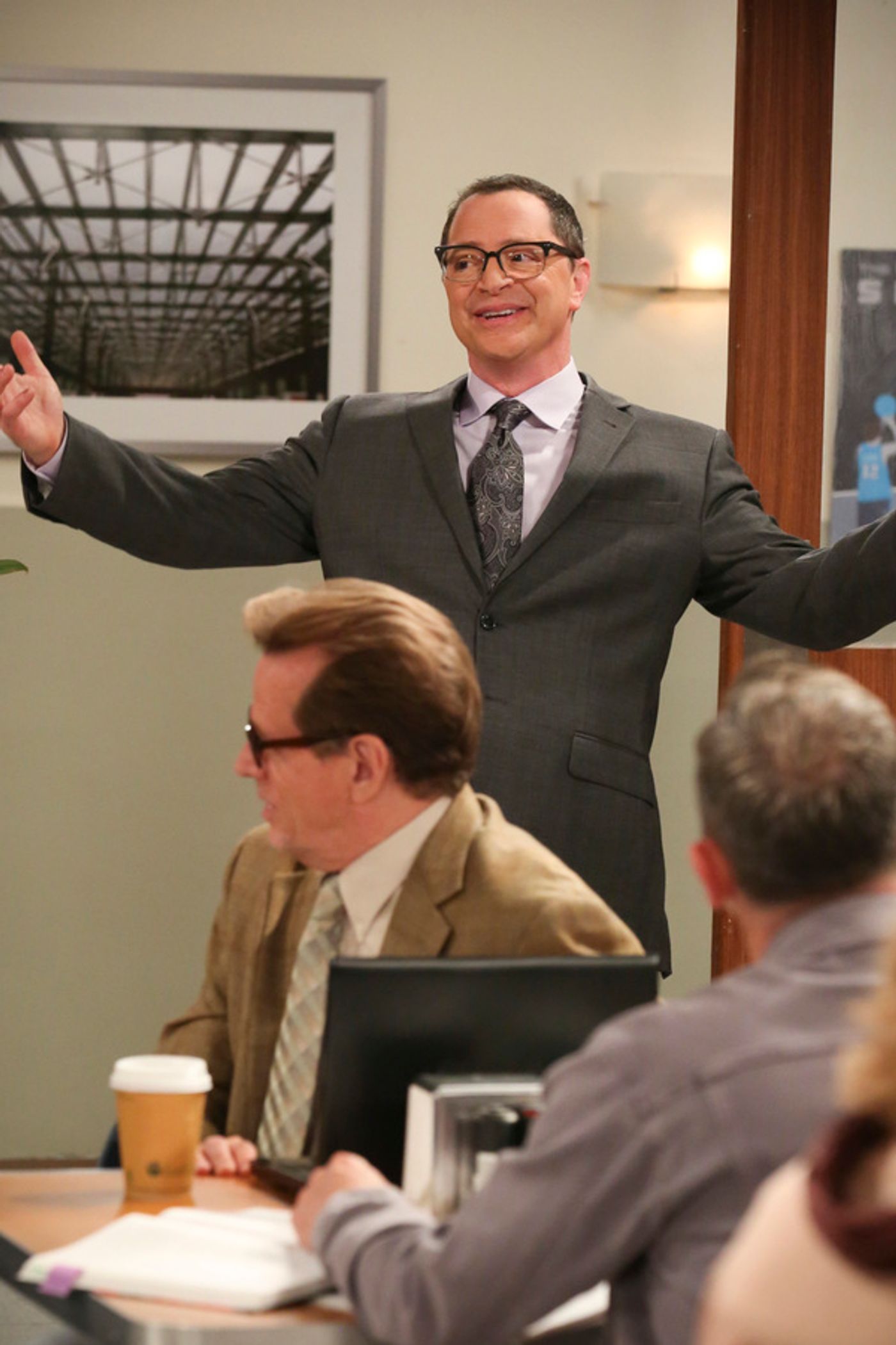 Photo Flash: Get a First Look at the Series Finale of THE BIG BANG THEORY  Image