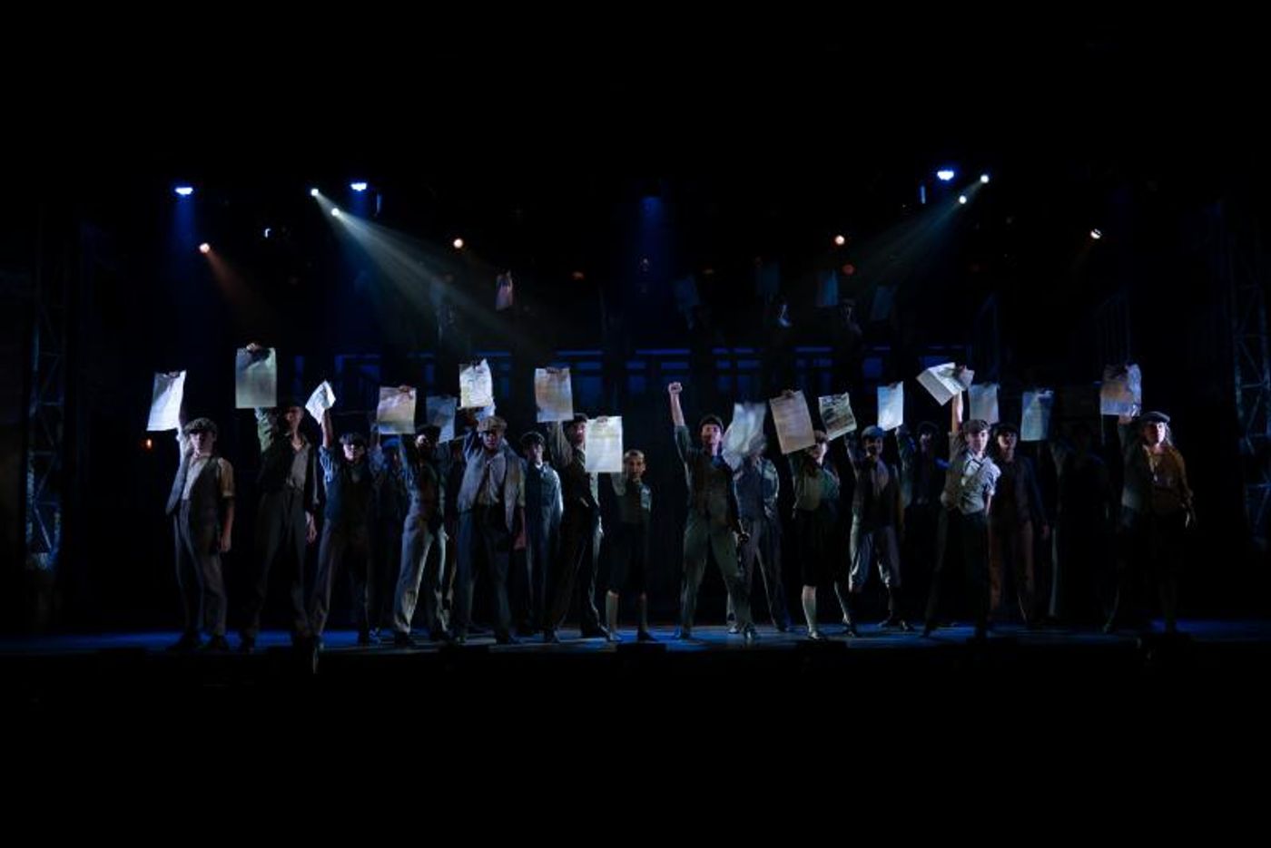 Review: Now Is The Time to Seize The Day with NEWSIES at Florida Rep!  Image