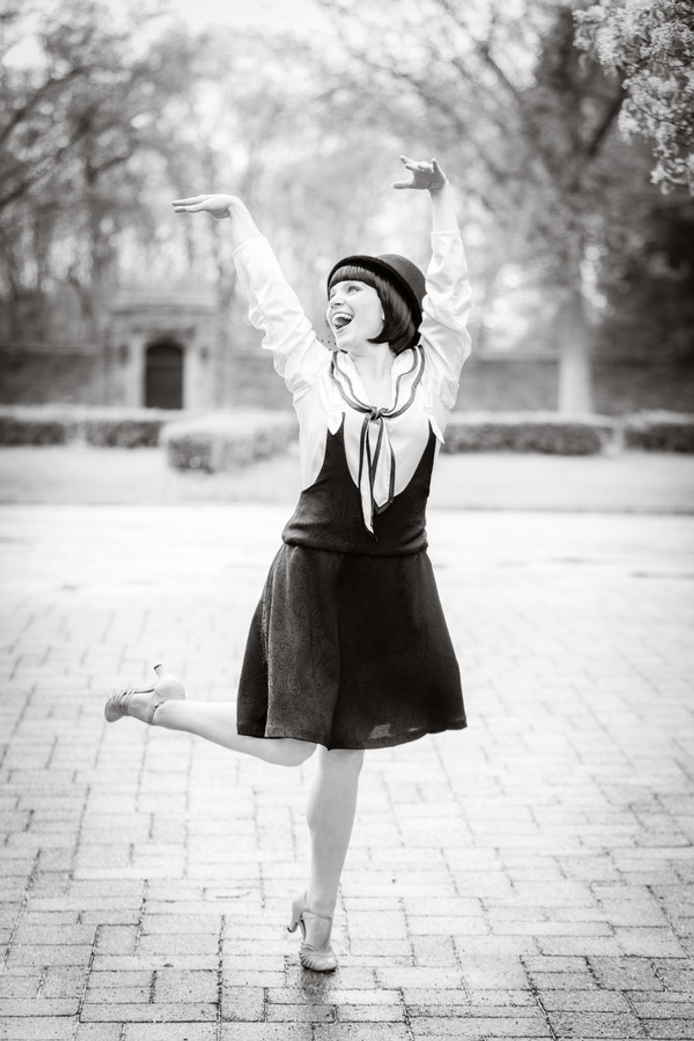 Photo Flash: THE IT GIRL At Meadow Brook Theatre  Image