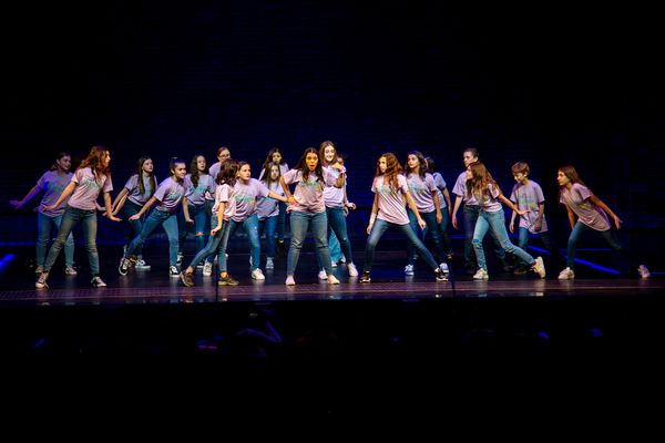 Photos: NYC Kids Hit the Stage for Broadway Junior Student Finale! — photo 47 of 48
