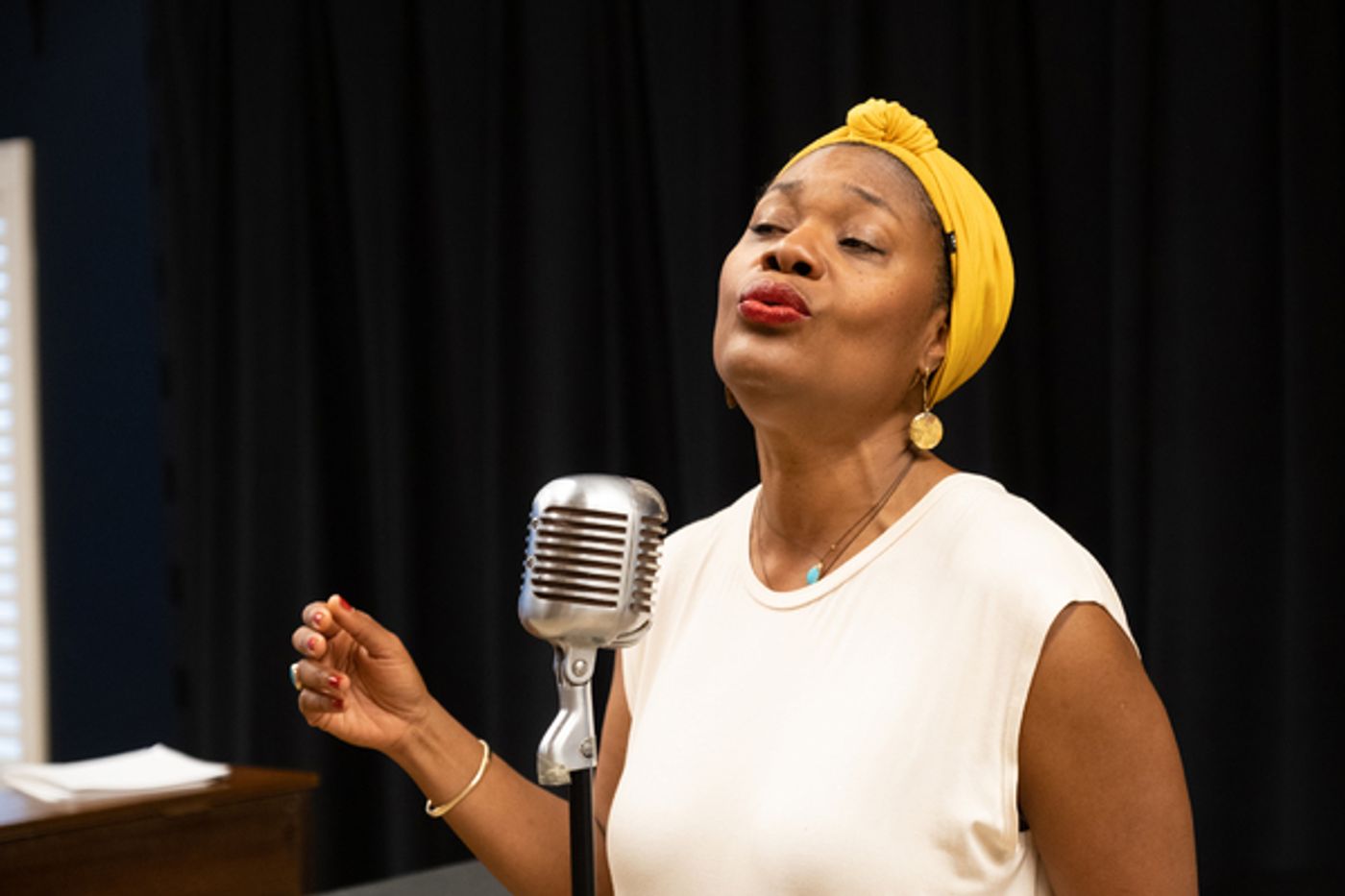 Photo Flash: Garry Marshall Theatre's LADY DAY AT EMERSON'S BAR & GRILL In Rehearsal  Image