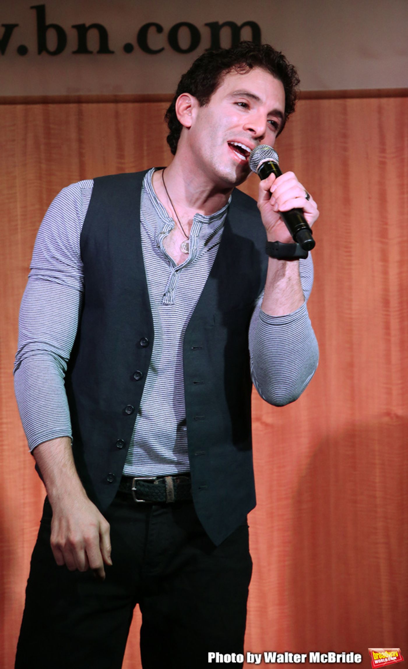 Photo Coverage: Inside THE CHER SHOW's Cast Album Signing and Performance at Barnes and Noble  Image