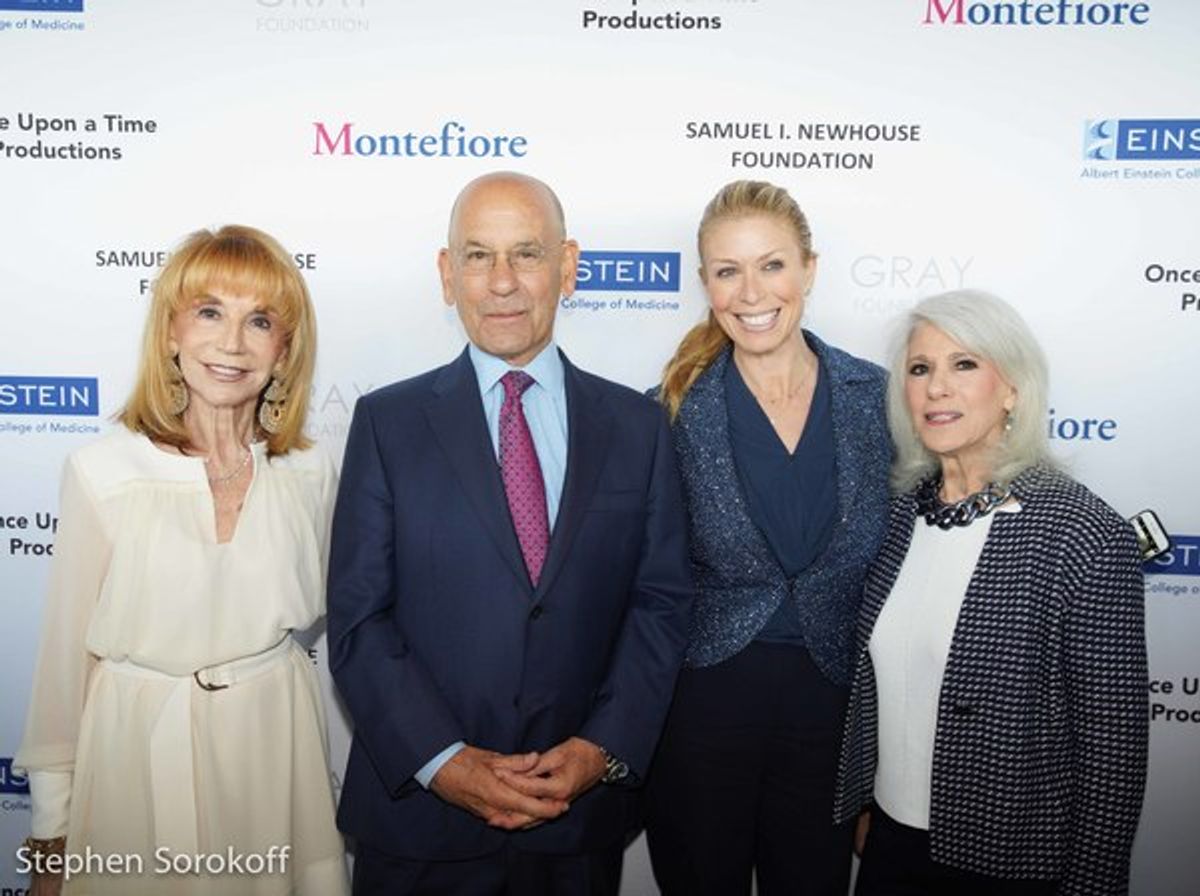 Trudy Schlachter, Co-President Women Division Albert Einstein College of Medicine, Steven M. Safyer, MD, Jill Martin, Master of Ceremonies, Jamie deRoy at 