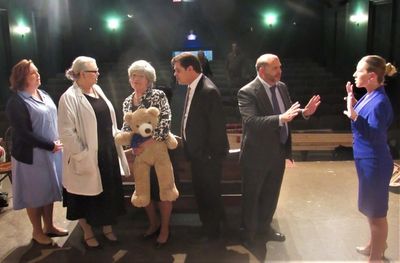 Erika Lund, Paula Glen, Beth Jepson, John Cillino, Larry Warner, Deanna Delaney Photo