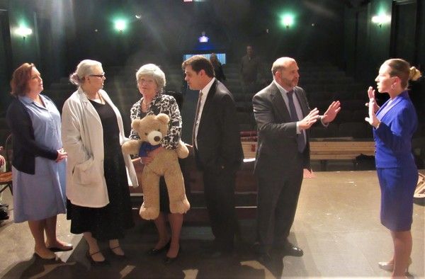 Erika Lund, Paula Glen, Beth Jepson, John Cillino, Larry Warner, Deanna Delaney Photo