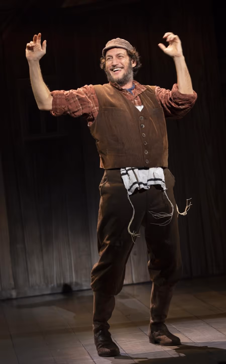 Review: Latest Revival of Musical Classic FIDDLER ON THE ROOF Rises at OC's Segerstrom Center Image