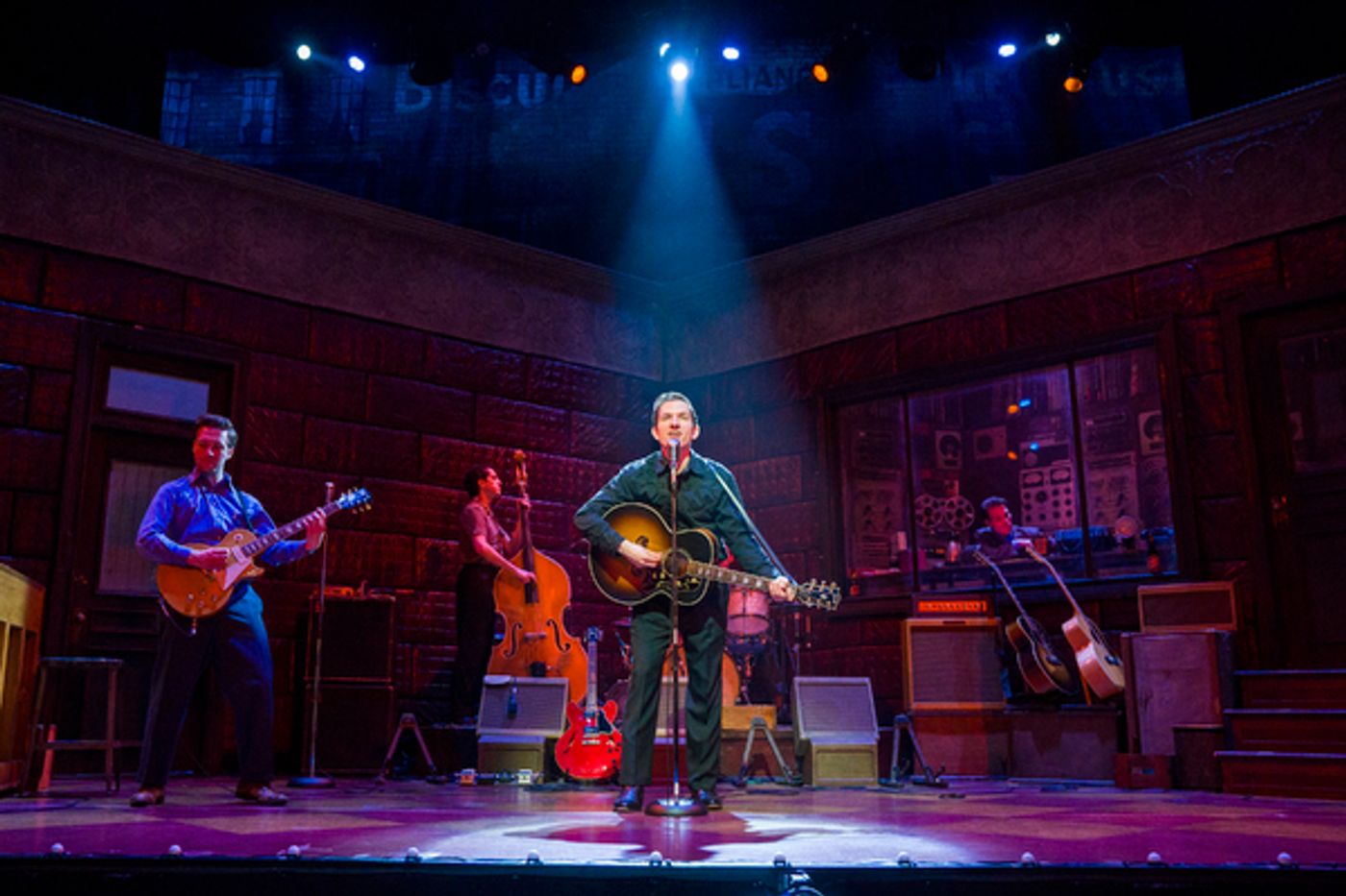 Photo Flash: First Look at MILLION DOLLAR QUARTET at the Argyle Theatre  Image