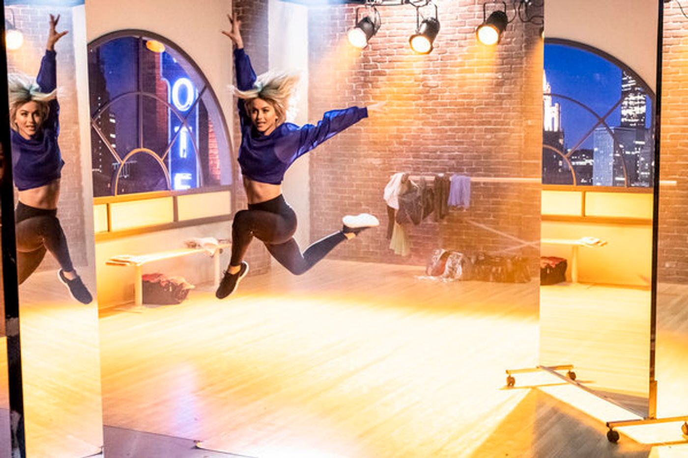 Photo Flash: Get a First Look at the New Season of AMERICA'S GOT TALENT  Image