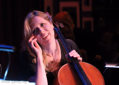 Mairi Dorman Phaneuf Photo