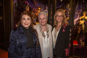 Donelle Dadigan, Lee Meriwether and Kit McDonald (Eartha Kitt's daughter) @ BroadwayWorld Donelle Dadigan, Lee Meriwether and Kit McDonald (Eartha Kitt's daughter) Photo