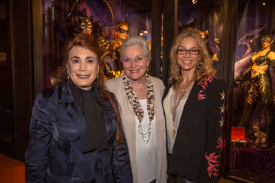  Donelle Dadigan, Lee Meriwether and Kit McDonald (Eartha Kitt's daughter) Photo