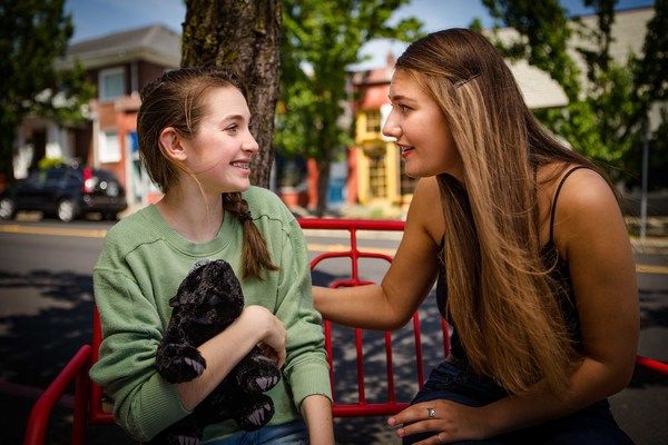 Young Sophie (Alexandria Bray) & Sophie (Kate Anders)  Photo