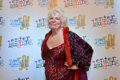Renee Taylor Photo