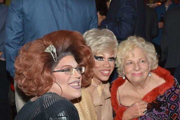 Blackie O, Delilah Brooks and Renee Taylor Photo