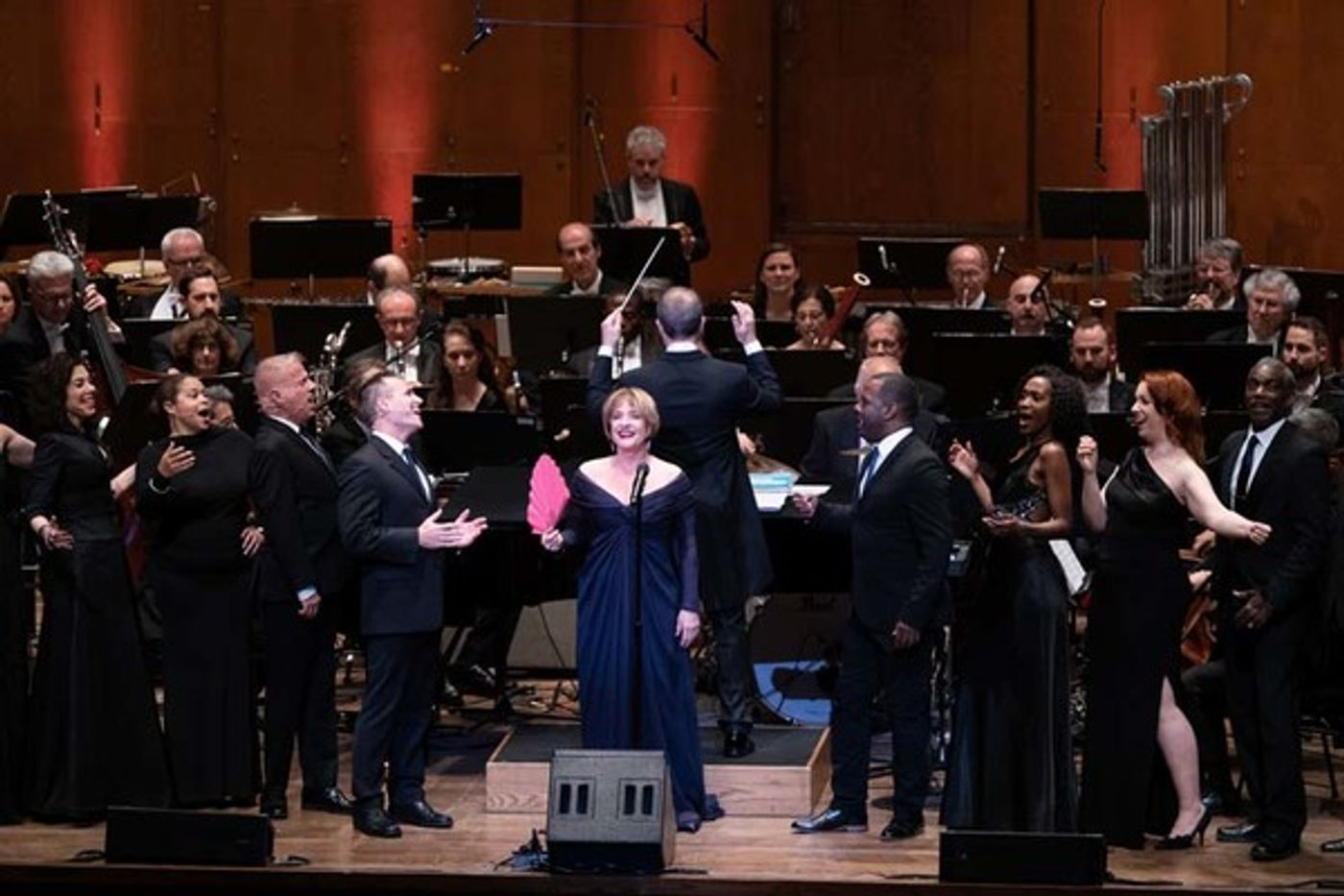 Photo Flash: The New York Philharmonic Honors Patti LuPone At 2019 Spring Gala  Image