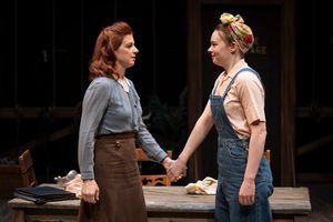 Darci Nalepa, Annie Munch @ BroadwayWorld Darci Nalepa, Annie Munch Photo