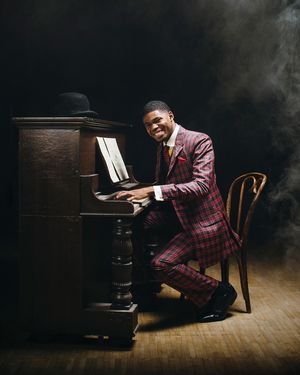 J. Isaiah Smith @ BroadwayWorld J. Isaiah Smith Photo