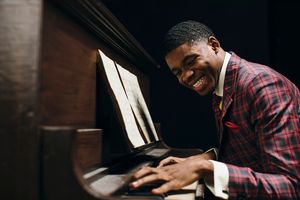 J. Isaiah Smith @ BroadwayWorld J. Isaiah Smith Photo