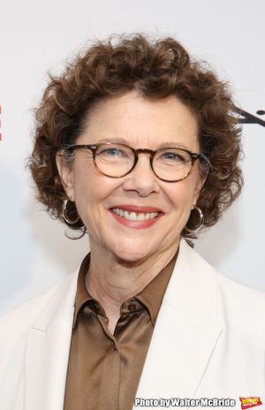 Annette Bening Photo