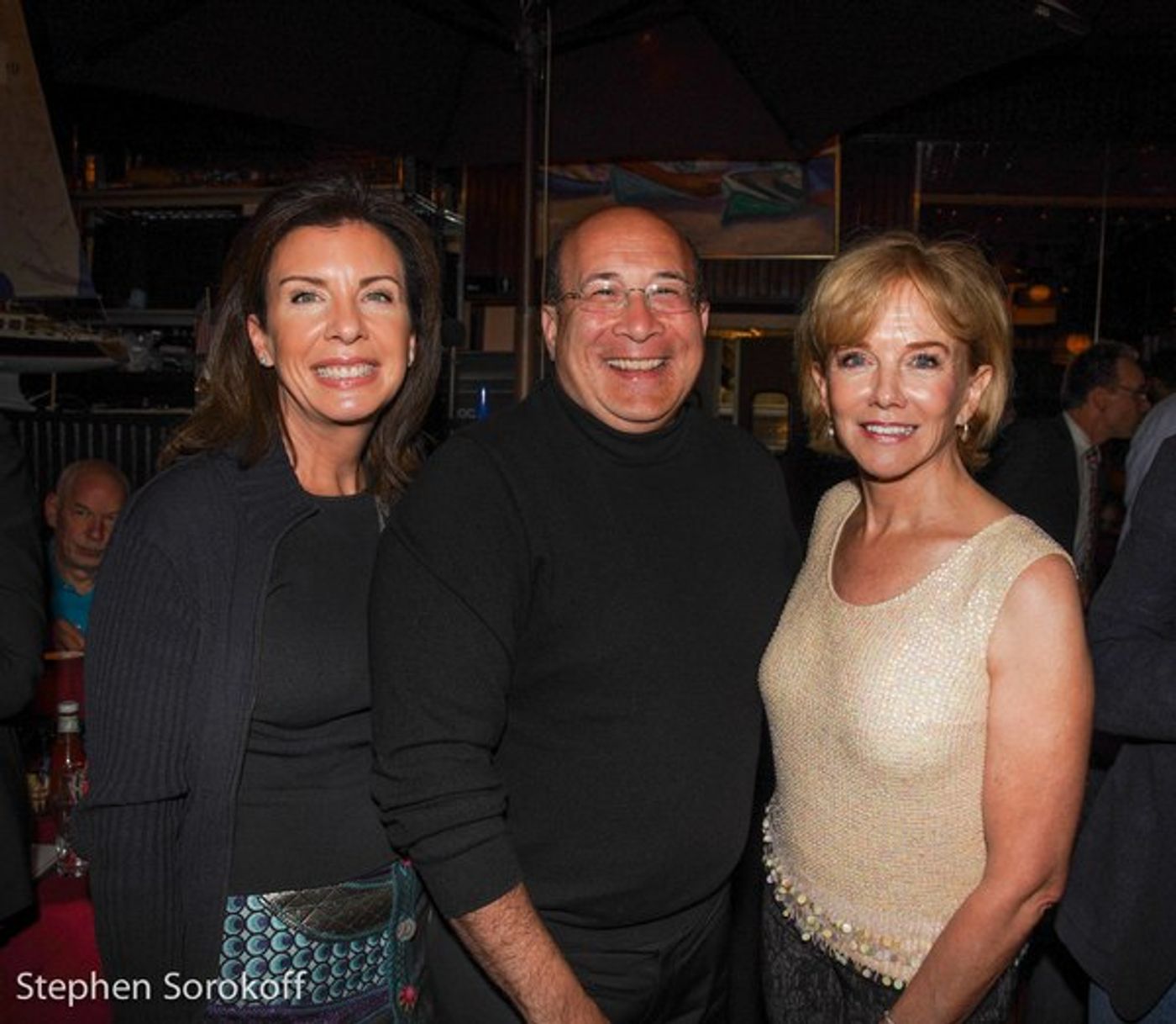 Photo Coverage: Linda Purl Plays the Beach Cafe Photo Coverage: Linda Purl Plays the Beach Cafe Image