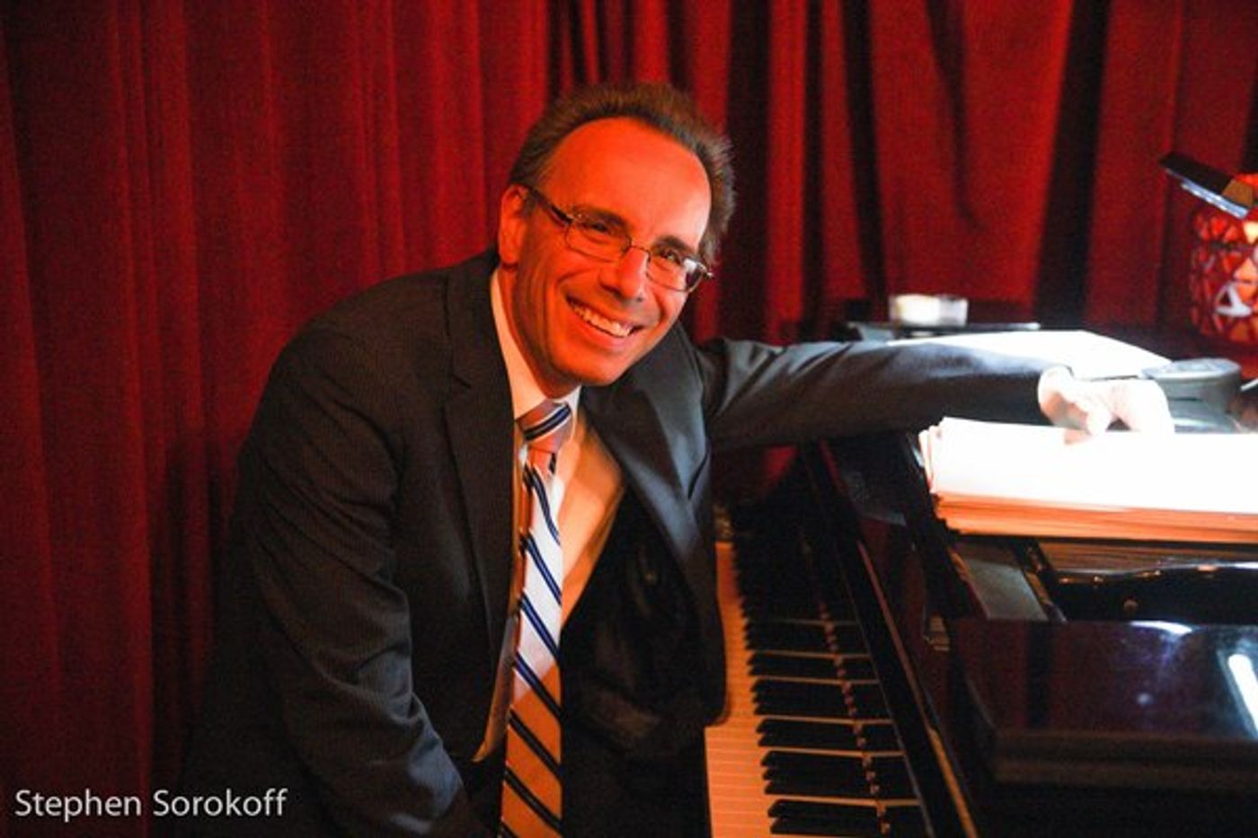 Photo Coverage: Linda Purl Plays the Beach Cafe  Image